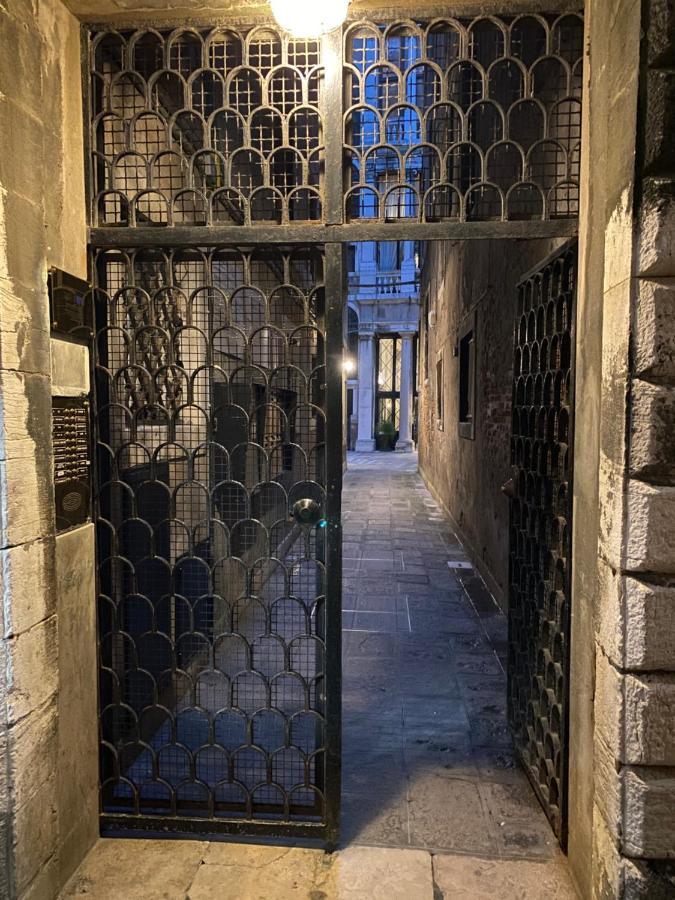 Dimora Contarini Charm Apartment On Grand Canal Venecia Exterior foto